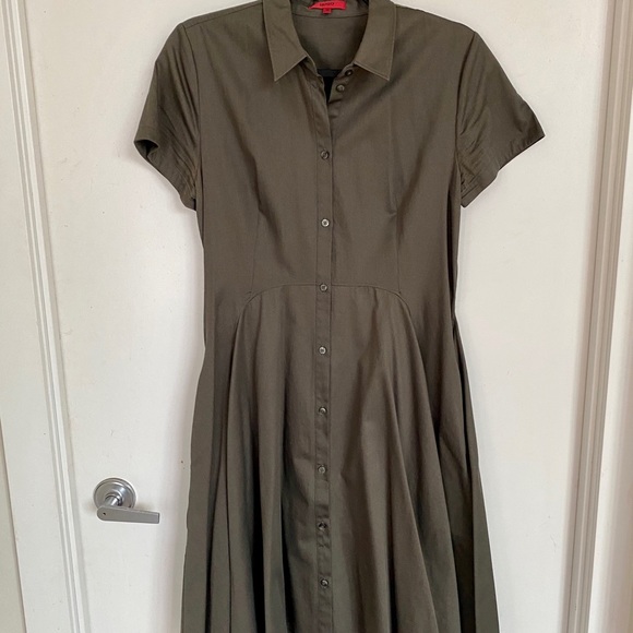 Hugo Boss flare khaki dress - Picture 2 of 5